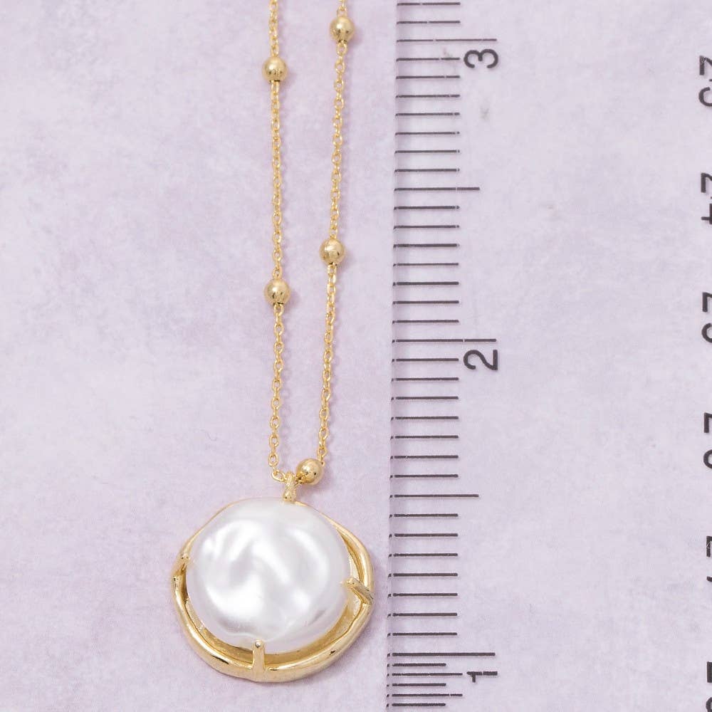 Gold Dipped Pearl Pendant Necklace